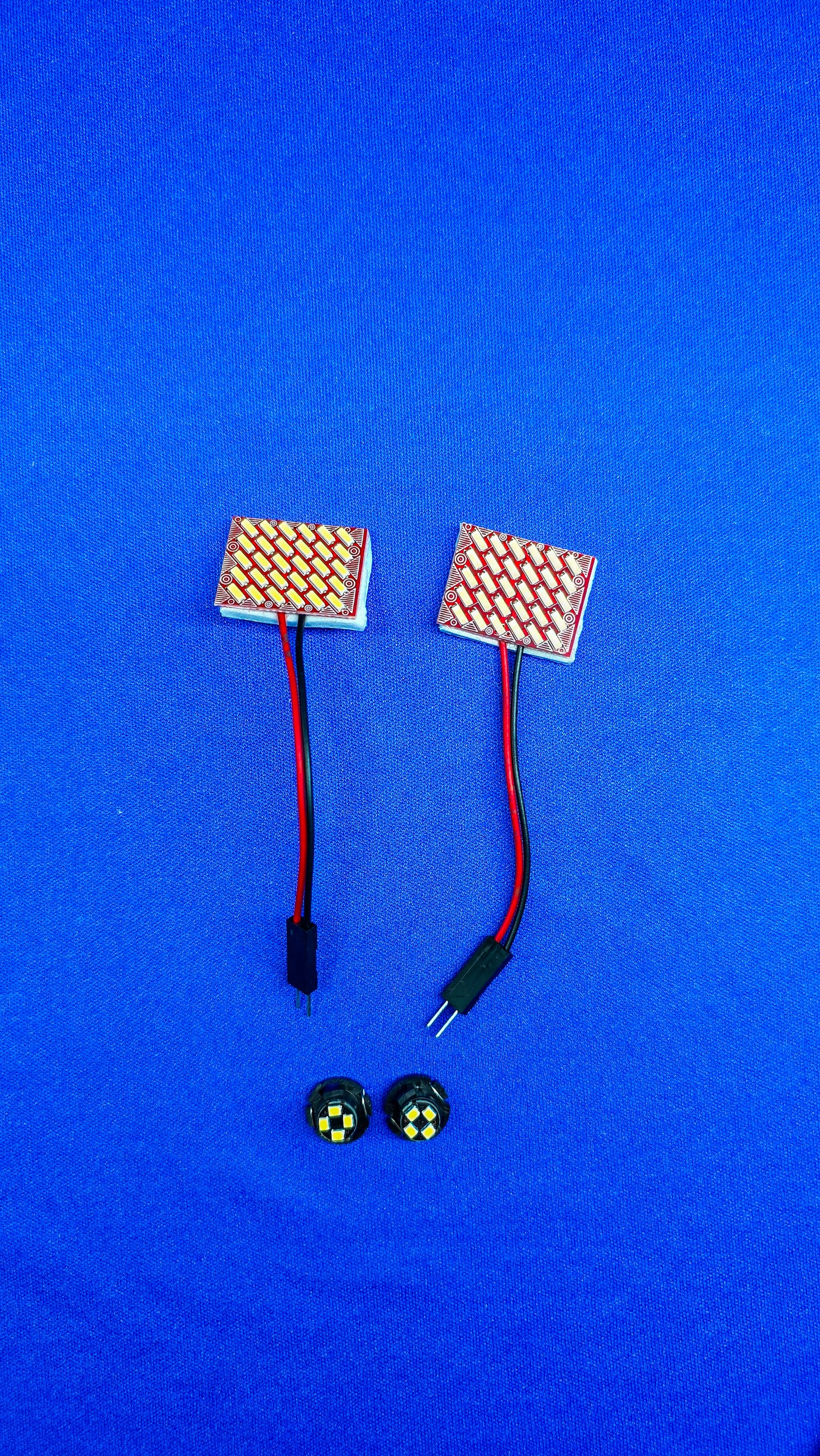 Kit para adaptação da luz de cortesia