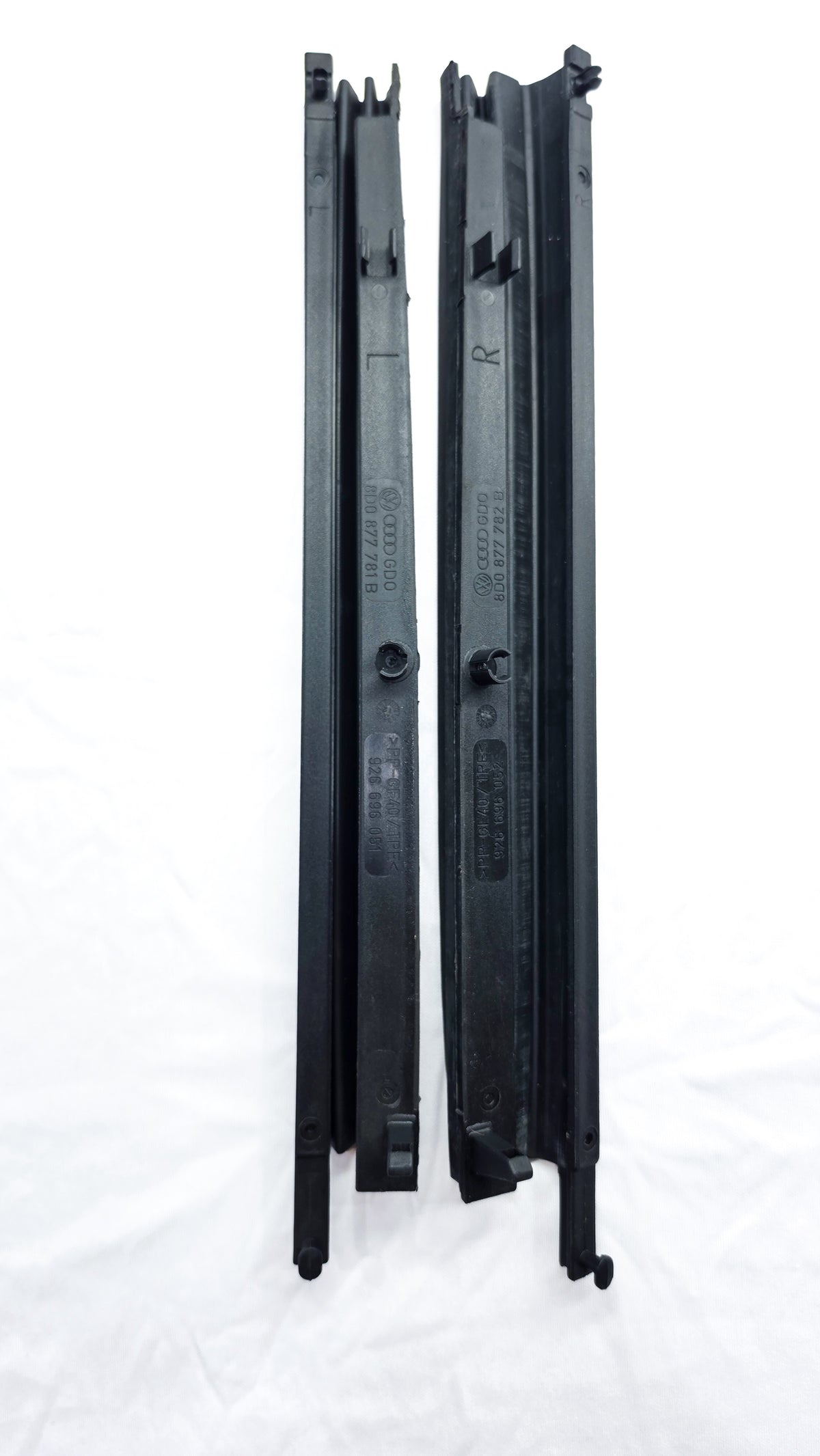 Par De Coifa Sanfona Teto Solar Bora Golf Jetta - 8d0877781b01c / 8d0877782b01c